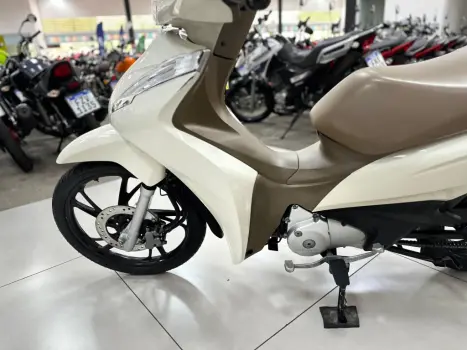 HONDA Biz 125 FLEX, Foto 3