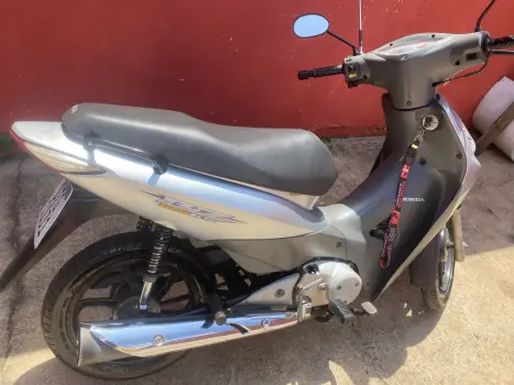 HONDA Biz 125 KS, Foto 2