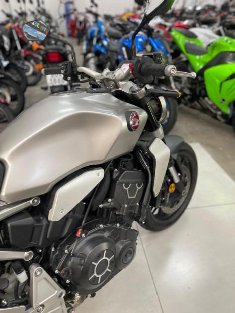 HONDA CB 1000 R , Foto 3