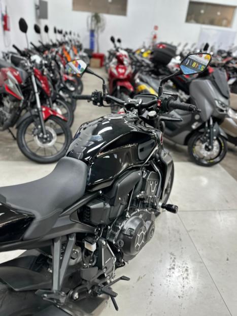 HONDA CB 1000 R ABS, Foto 2