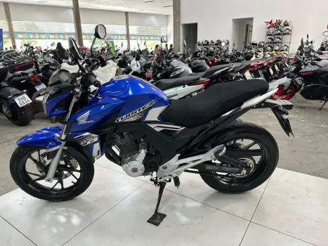 HONDA CB 250 F Twister , Foto 12