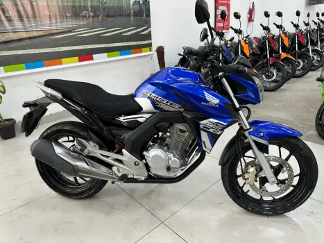 HONDA CB 250 F Twister , Foto 14
