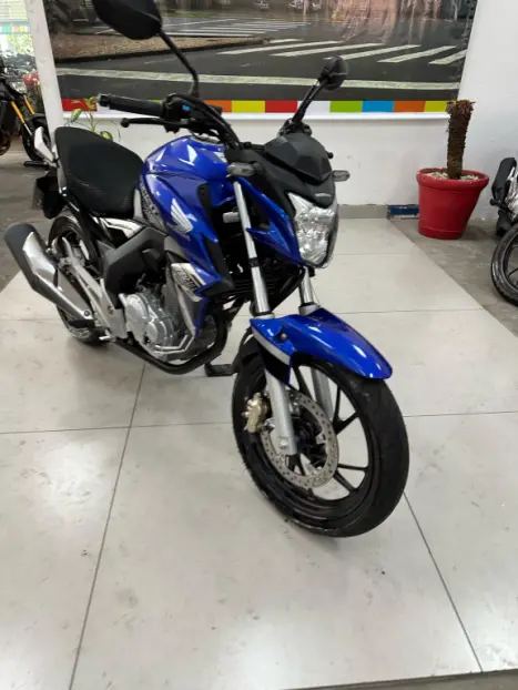 HONDA CB 250 F Twister , Foto 16