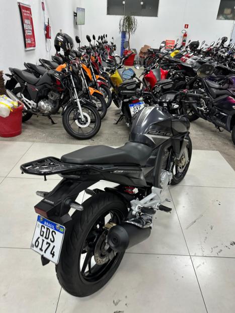 HONDA CB 250 F Twister FLEXONE, Foto 6