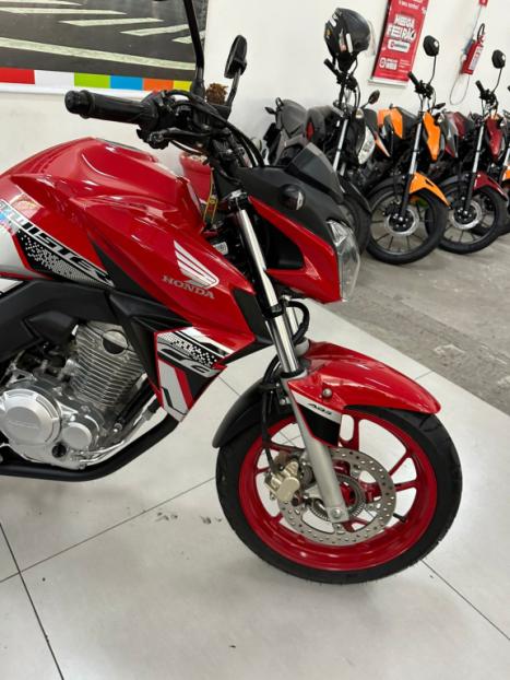 HONDA CB 250 F Twister , Foto 11