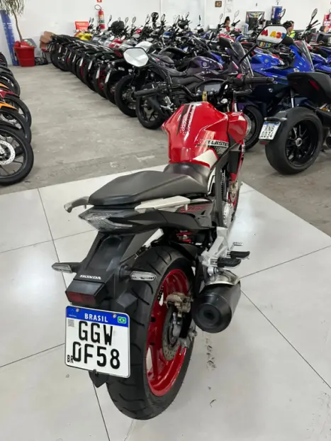 HONDA CB 250 F Twister , Foto 13
