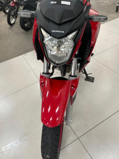 HONDA CB 250 F Twister , Foto 10
