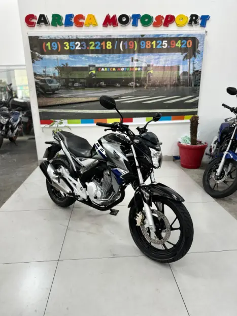 HONDA CB 250 F Twister , Foto 1