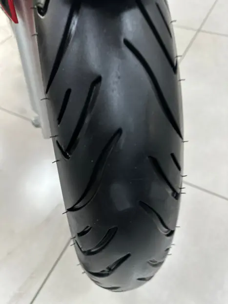 HONDA CB 250 F Twister , Foto 4