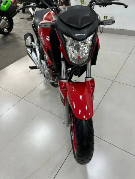 HONDA CB 250 F Twister , Foto 14