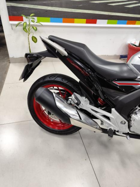 HONDA CB 250 F Twister FLEXONE, Foto 3