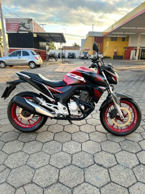 HONDA CB 250 F Twister FLEXONE, Foto 2