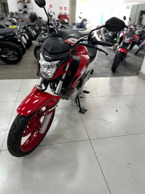 HONDA CB 250 F Twister , Foto 11