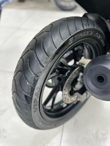 HONDA CB 250 F Twister , Foto 2