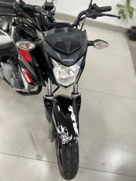 HONDA CB 250 F Twister , Foto 5