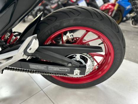 HONDA CB 250 F Twister , Foto 2