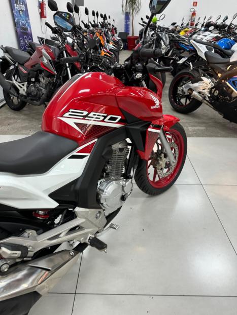 HONDA CB 250 F Twister FLEXONE, Foto 10