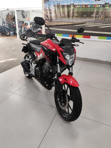 HONDA CB 300 F Twister FLEX ABS, Foto 2