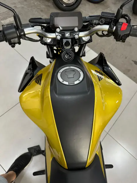 HONDA CB 300 F Twister FLEX ABS, Foto 9