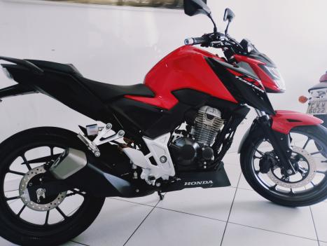 HONDA CB 300 F Twister FLEX ABS, Foto 5