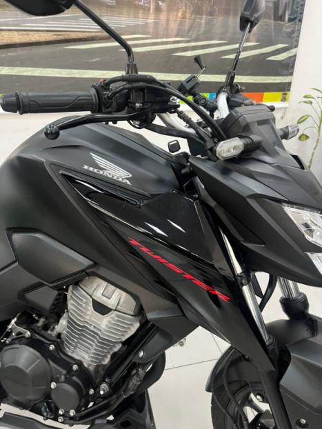 HONDA CB 300 F Twister FLEX CBS, Foto 14