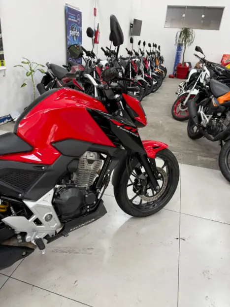 HONDA CB 300 F Twister FLEX CBS, Foto 8
