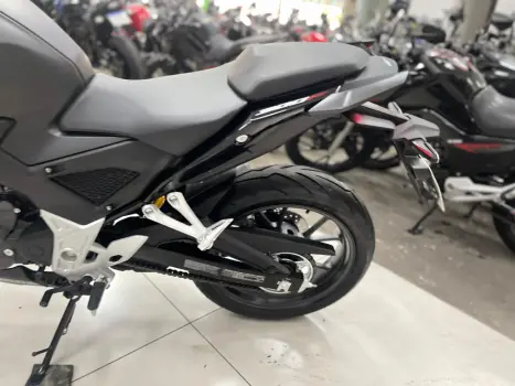 HONDA CB 300 F Twister FLEX ABS, Foto 8