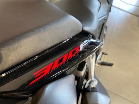 HONDA CB 300 F Twister FLEX CBS, Foto 6