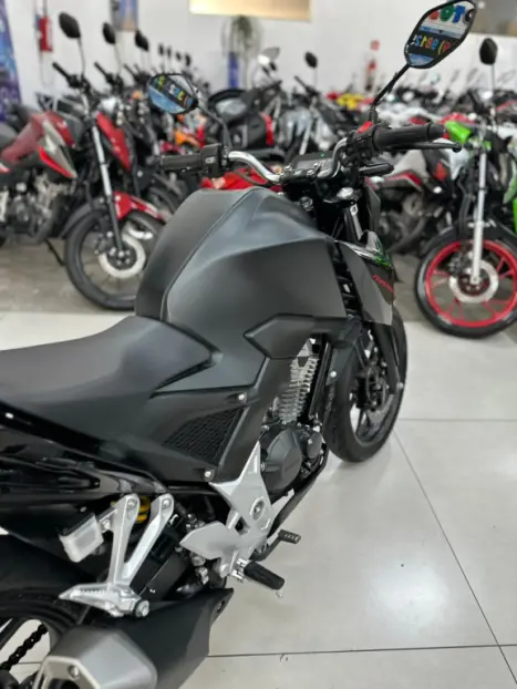 HONDA CB 300 F Twister FLEX CBS, Foto 7