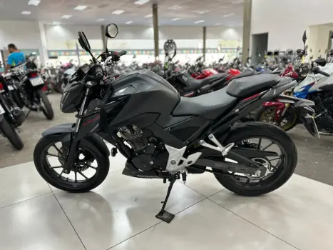 HONDA CB 300 F Twister FLEX CBS, Foto 11