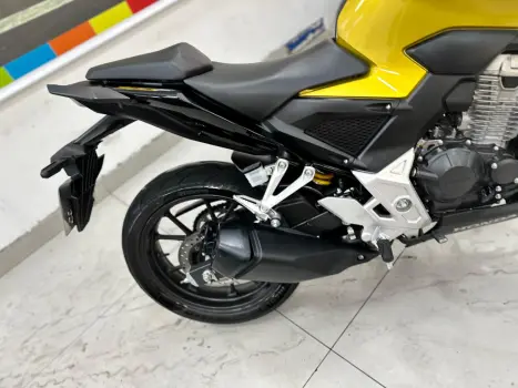 HONDA CB 300 F Twister FLEX CBS, Foto 3