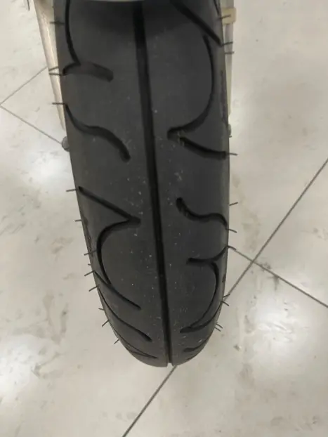 HONDA CB 300 R ABS, Foto 8