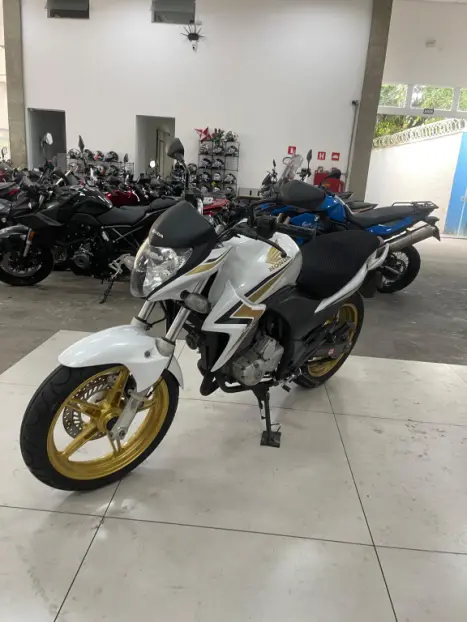 HONDA CB 300 R ABS, Foto 10