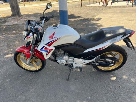 HONDA CB 300 R ESPECIAL EDITION, Foto 2