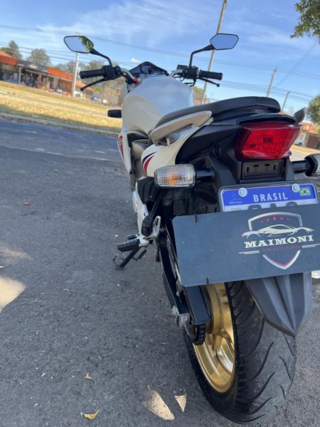 HONDA CB 300 R ESPECIAL EDITION, Foto 4
