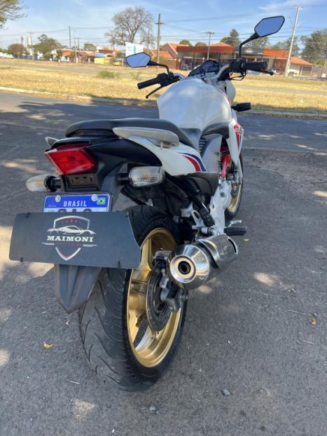 HONDA CB 300 R ESPECIAL EDITION, Foto 5