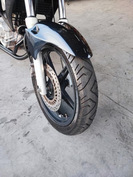 HONDA CB 300 R STD, Foto 4