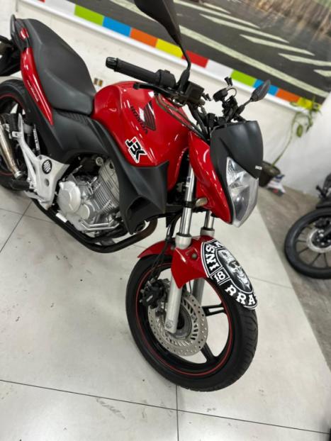 HONDA CB 300 R STD, Foto 5