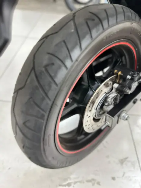HONDA CB 300 R STD, Foto 13