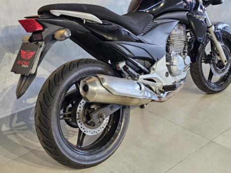 HONDA CB 300 R STD, Foto 4