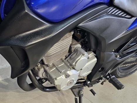 HONDA CB 300 R STD, Foto 6
