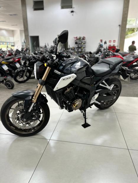 HONDA CB 650 R ABS, Foto 8