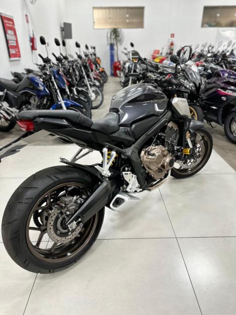 HONDA CB 650 R ABS, Foto 11