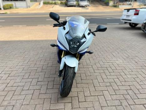 HONDA CBR 600 F , Foto 3