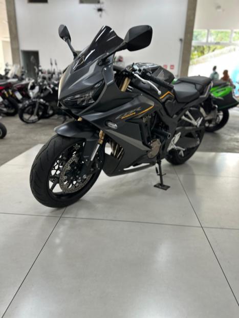 HONDA CBR 650 R ABS, Foto 2