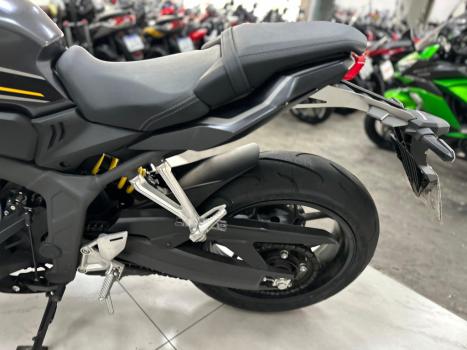 HONDA CBR 650 R ABS, Foto 4