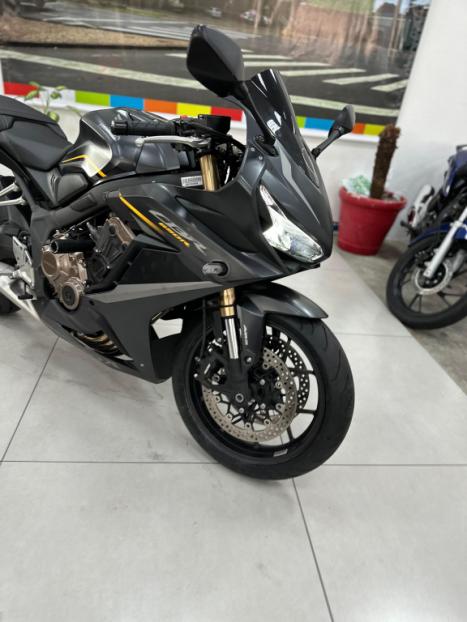 HONDA CBR 650 R ABS, Foto 11