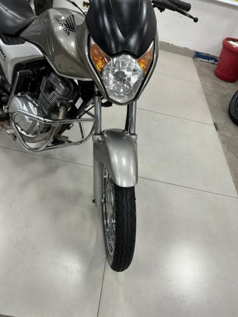 HONDA CG 150 TITAN KS, Foto 2