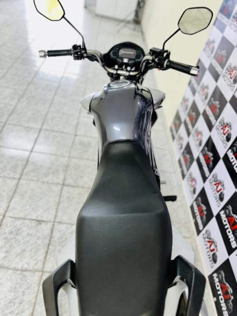 HONDA CG 160 TITAN, Foto 2