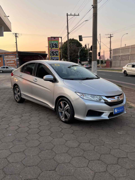 HONDA City Hatch 1.5 16V 4P FLEX LX AUTOMTICO CVT, Foto 3